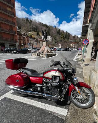 Moto Guzzi California 1400 Touring