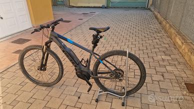 Trek pedalata assistita Powerfly5 