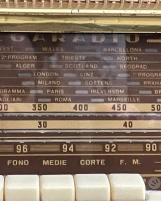 Radio VEGA Vintage