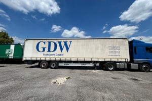 Semirimorchio Fliegel anno 2015