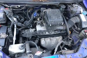 Honda hrv del 2000 gpl