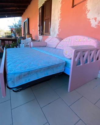 divano letto per cameretta fornito di tutto