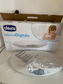 Bilancia digitale per neonati