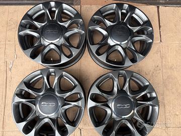 Cerchi in lega da 15 pollici per Fiat 500 3 porte