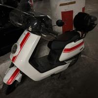 Scooter elettrico 125 Niu Ngt - 5000 km anno 2019