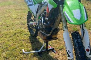 Kawasaki kx-f 450 2011 motocross