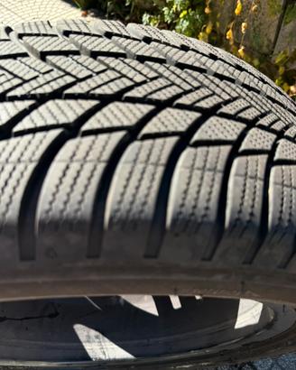 Gomme termiche e cerchioni originali mercedes Gla