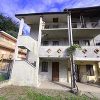 CASA SEMINDIPENDENTE A SALERANO CANAVESE