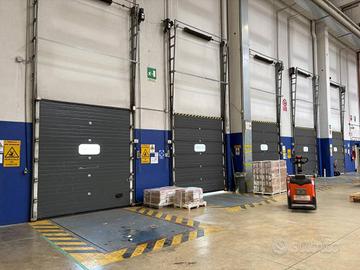 Immobile di 5376 m² a Gorgonzola