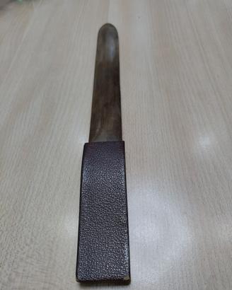 taglia carta vintage 