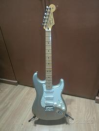Fender Stratocaster Player LTD Inca Silver 2022