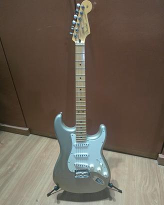 Fender Stratocaster Player LTD Inca Silver 2022