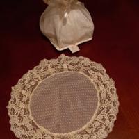 Centrino e sacchetto in tulle