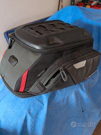 Borsa e gancio serbatoio moto SW-MOTECH PRO