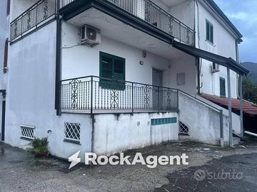 Villa di 65 m² con 2 locali a Angri