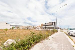 TER. RESIDENZIALE A MANFREDONIA