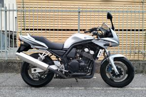Yamaha FZ6 Fazer