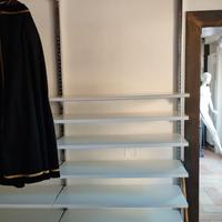 Arredamento negozio