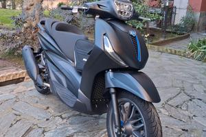 Piaggio Beverly 300
