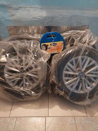 i cerchi lega 16 con gomme