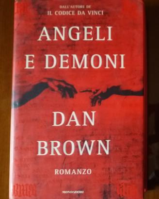 Libro "Angeli e Demoni" di Dan Brown