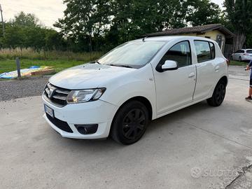 Dacia Sandero 1.2 GPL 75CV Lauréate
