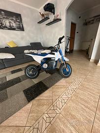 Moto 1000w con batteria di 48v stile yz