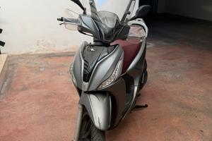 kymco people s 150i