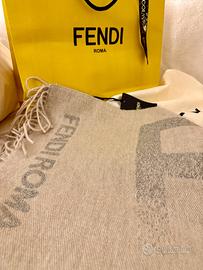 Sciarpa Fendi