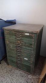 cassettiera da disegno