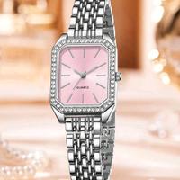 L'orologio mostrato è un modello analogico al quar