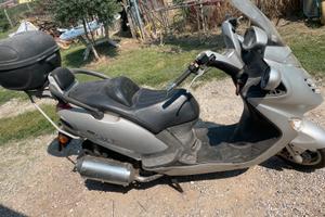 Kymco grand dink 250 4t