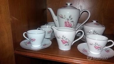 Servio da caffè in porcellana 