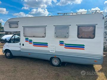 mansardato 2.5 tdi con letto in coda 