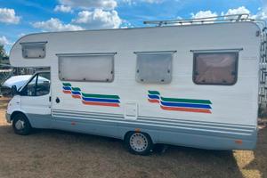 mansardato 2.5 tdi con letto in coda 