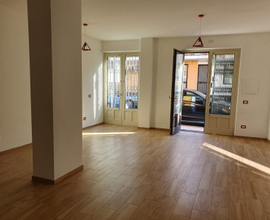 Locale commerciale PT, Trappitello,doppio ingresso