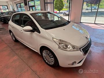 Peugeot 208 Diesel 1.4 HDi CV 68 KW 50 Per NEOPATE