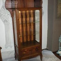 Ombrellifere"-Vetrina Art Nouveau "C. Gauthier