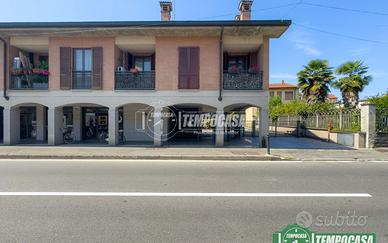 TRE LOCALI RECENTE COSTRUZIONE CON CANTINA E BOX D