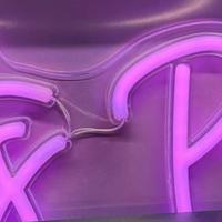 Insegna led “let’s party”