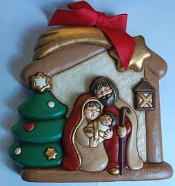 Formella Thun Sacra Famiglia con Albero di Natale