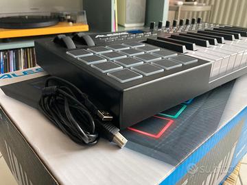 Tastiera MIDI / USB Alesis VI25