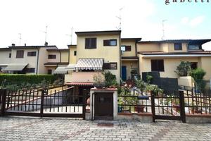 Villa a schiera Magenta [Cod. rif 3326471VRG]