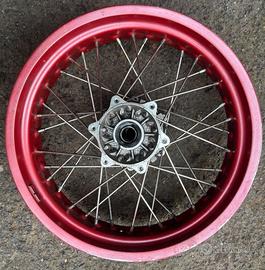 Cerchio posteriore 17” + mozzo parastrappi Beta RR