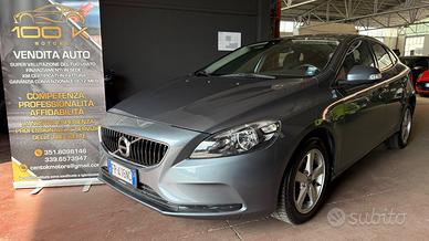 Volvo V40 D2 Business