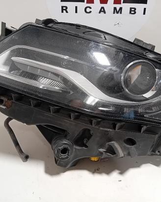 FARO ANTERIORE SINISTRO AUDI A4 Berlina 8K0941003D