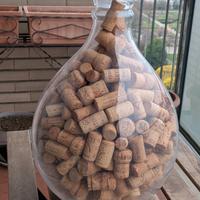 Damigiana con tappi di sughero