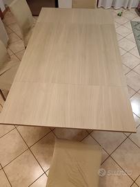 Tavolo allungabile + 4 sedie