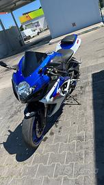 Suzuki gsx r