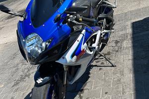 Suzuki gsx r